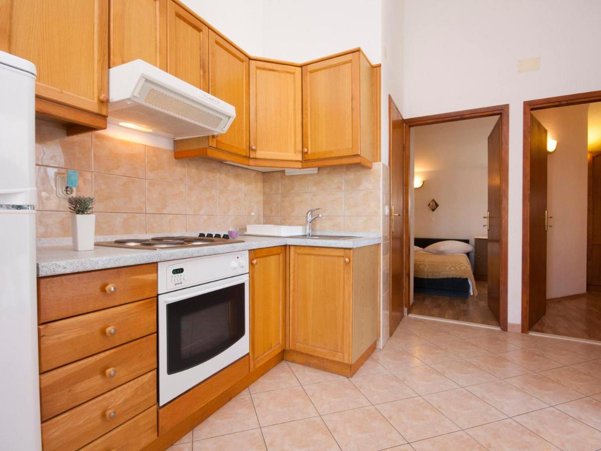 Apartments Skarpa 1601 Rogoznica  Exterior foto